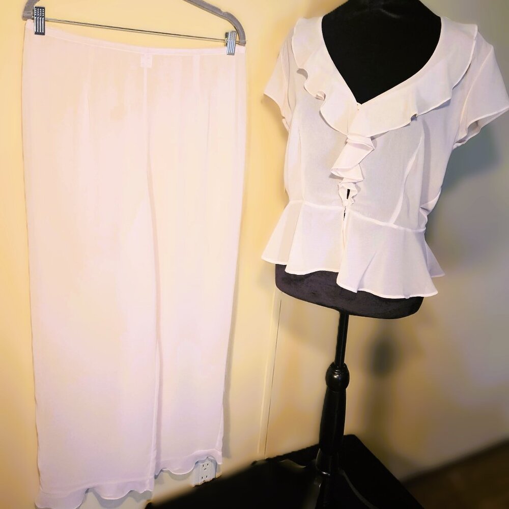 VS Vintage 2pc Sheer/Chiffon Pajamas- Lounge Wear Set. Pale Pink peplum top with